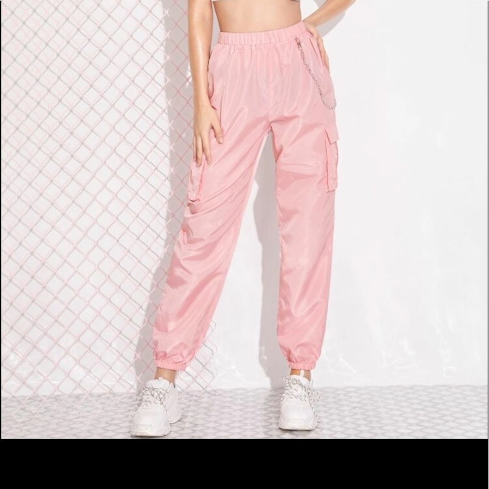 Light pink cargo pants